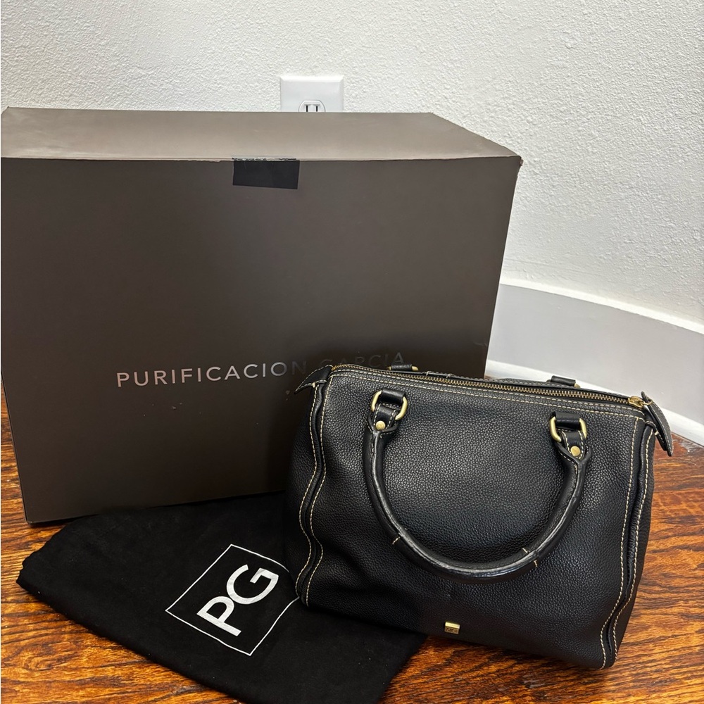 Black Leather Handbag Purificacion Garcia